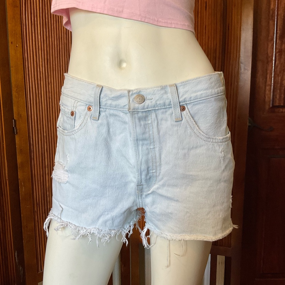 Levi light washed distressed denim shorts